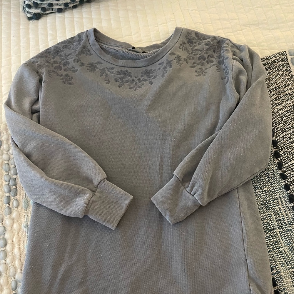 American eagle sweater